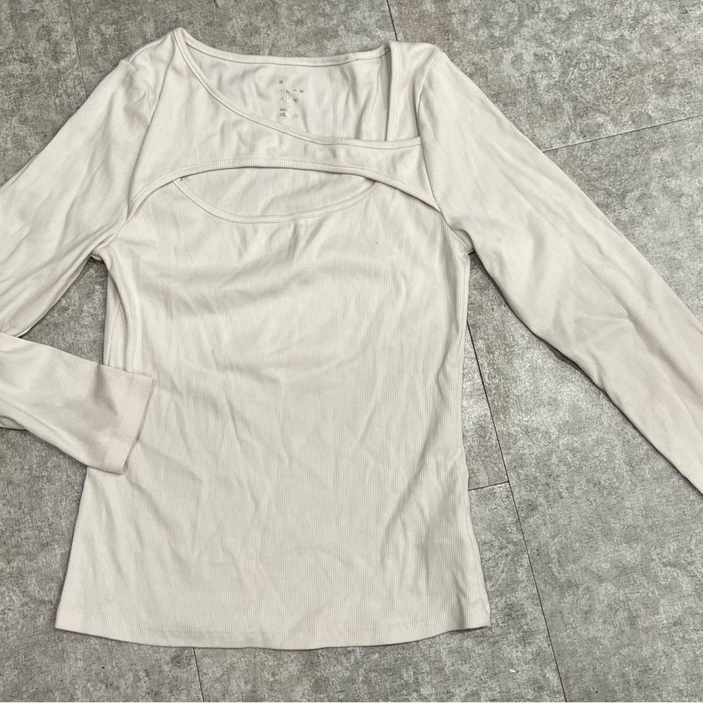 Women's Cream Long-Sleeve Cutout Ribbed Top